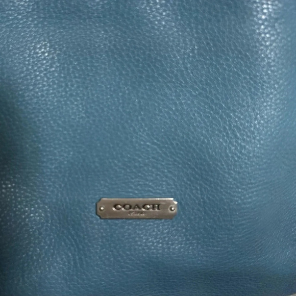 Coach Avery drawstring tote shoulder bag in blue NWOT - Picture 7 of 13